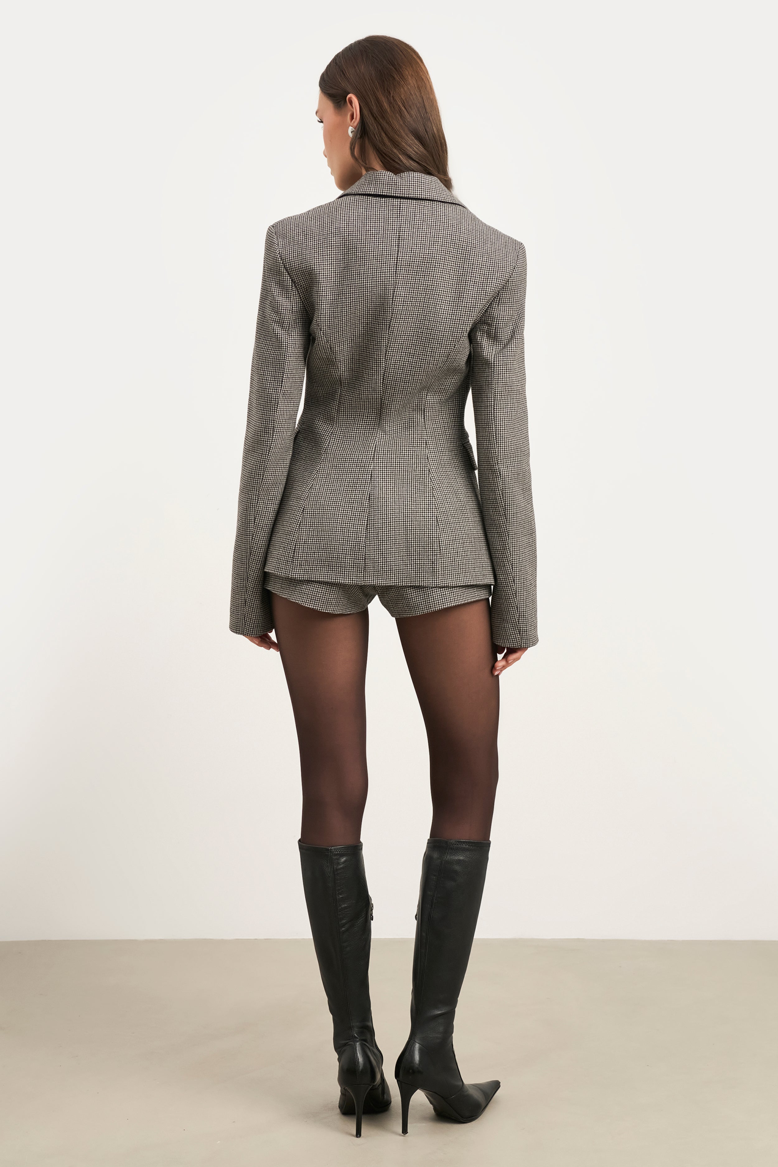 Single Breasted Cinched Waist Blazer - Houndstooth