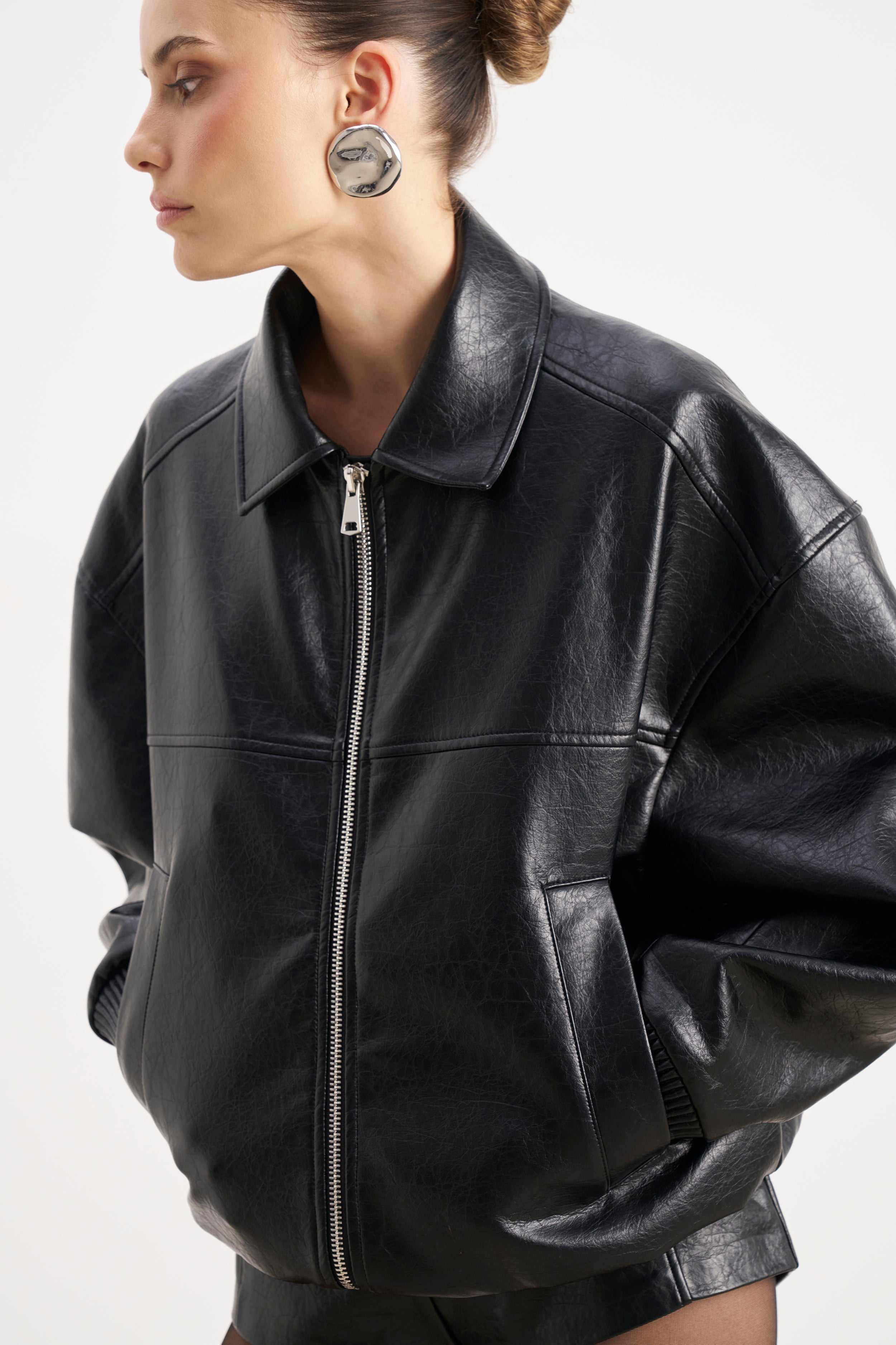 Vintage Leather Bomber Jacket - Black