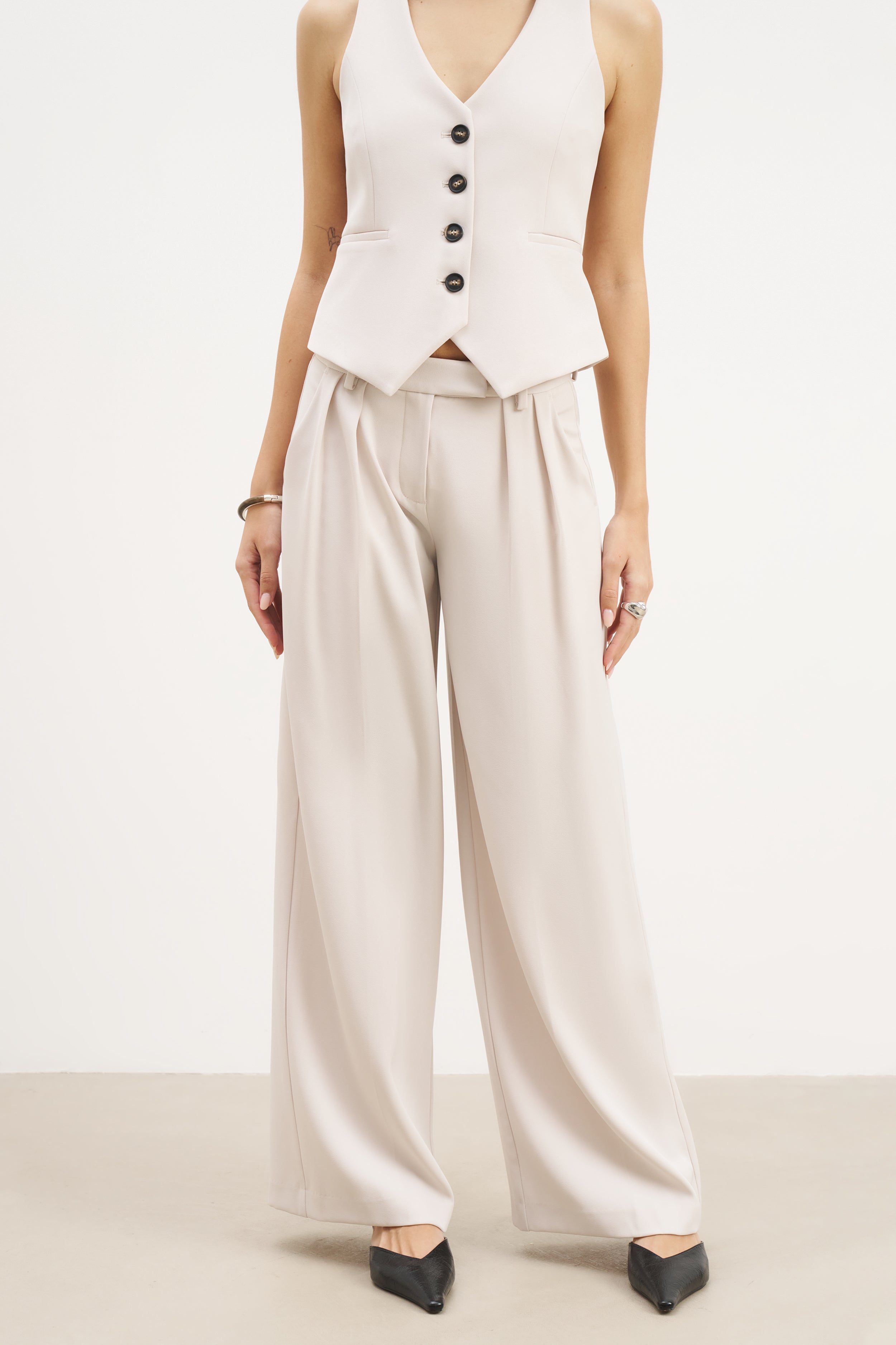 Clean Cut Double Pleat Trousers - Ecru