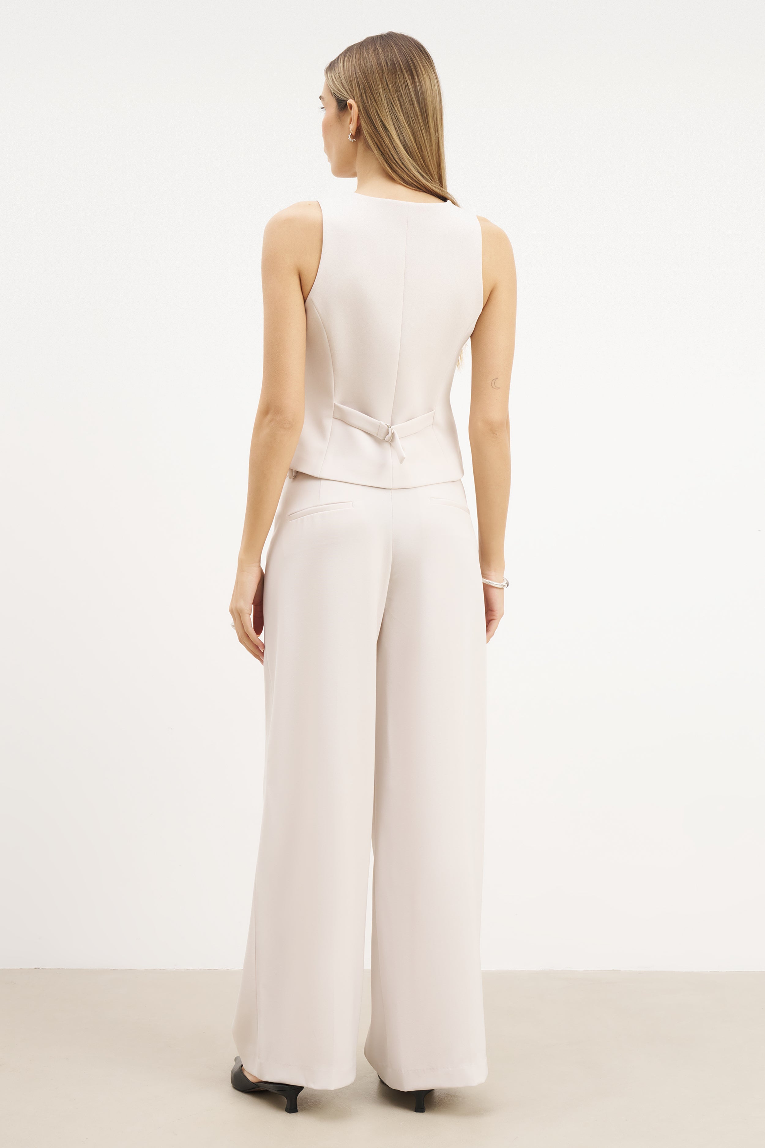 Clean Cut Double Pleat Trousers - Ecru