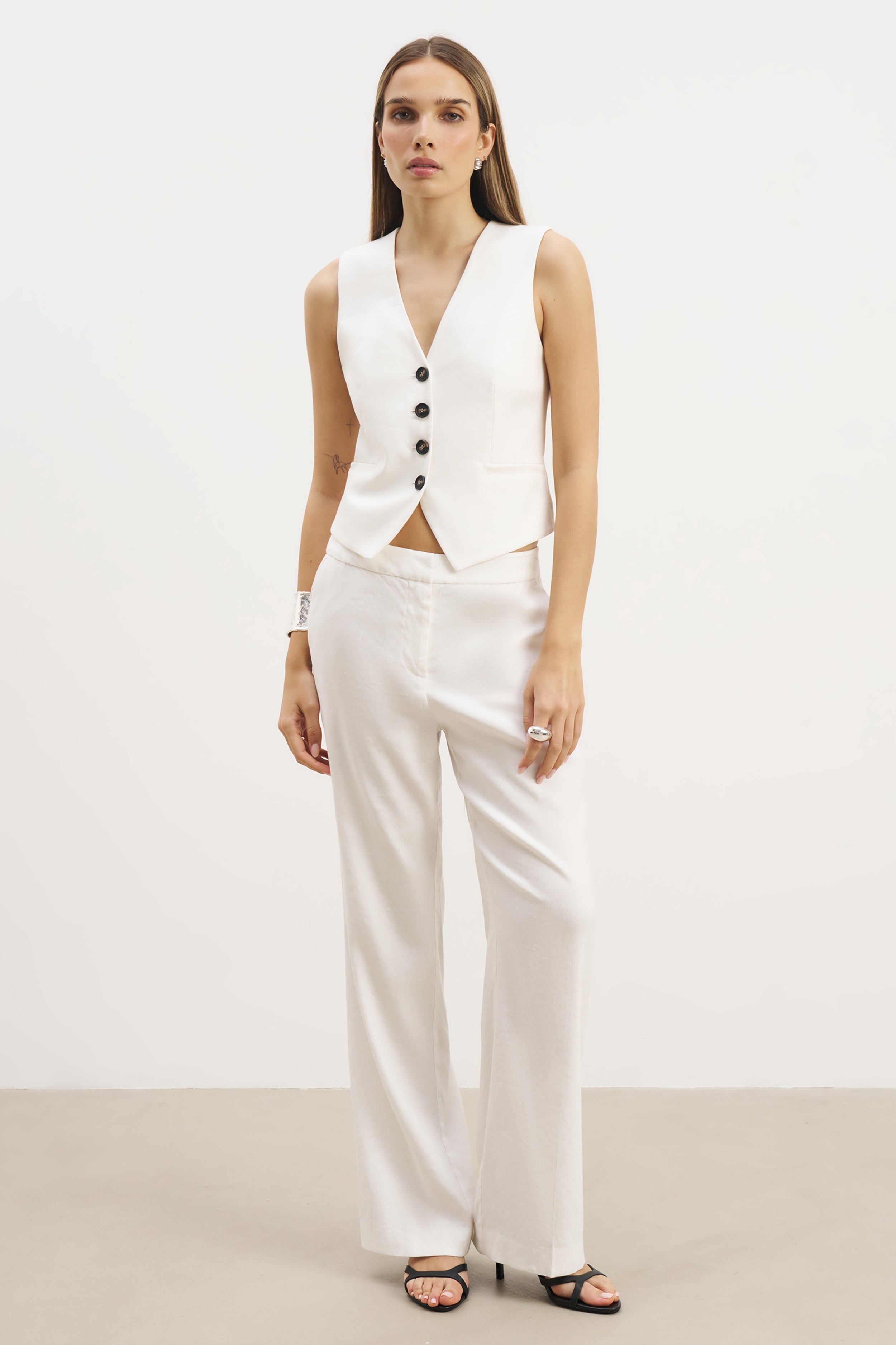 Straight Cut Linen Waistcoat - White