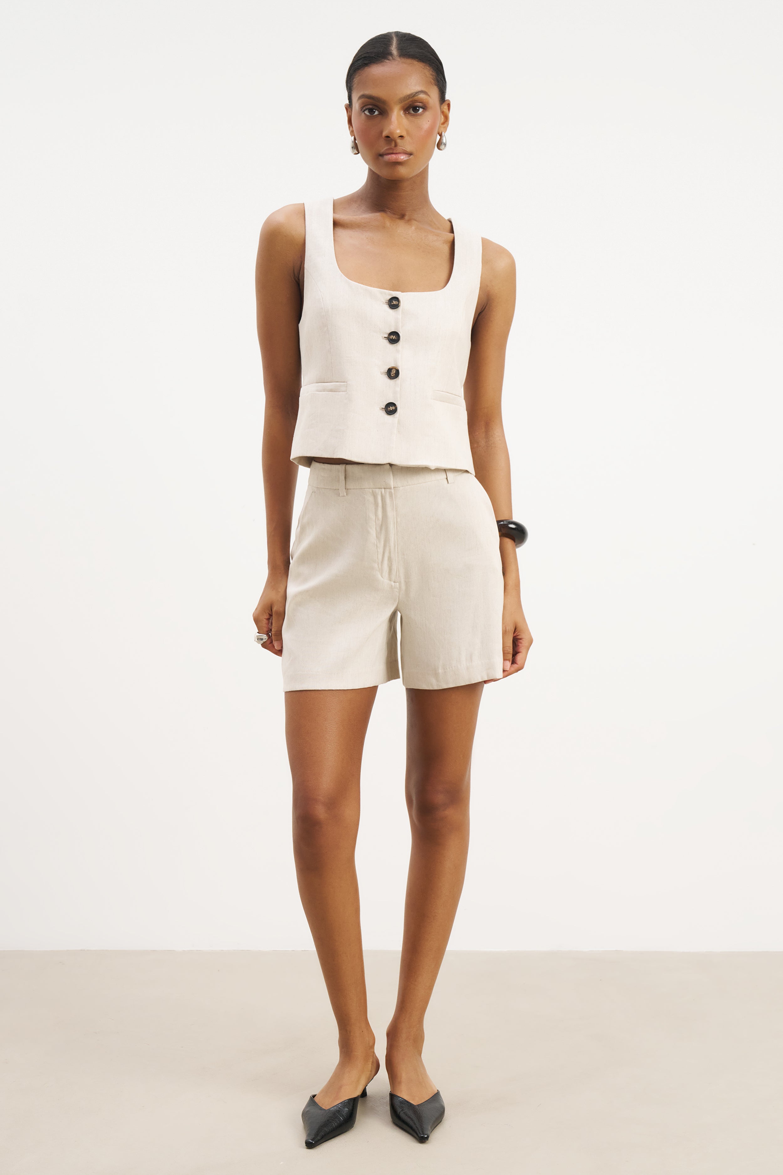 Scoop Neck Linen Waistcoat - Birch