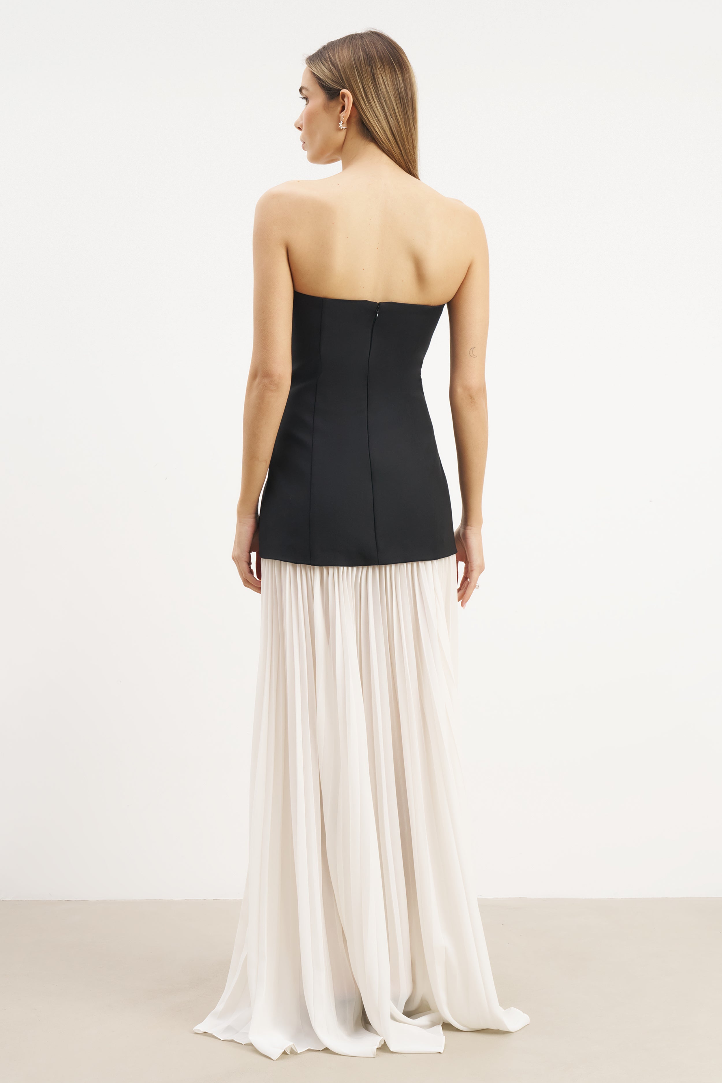 Structured Bodice Gown - Black/Cream