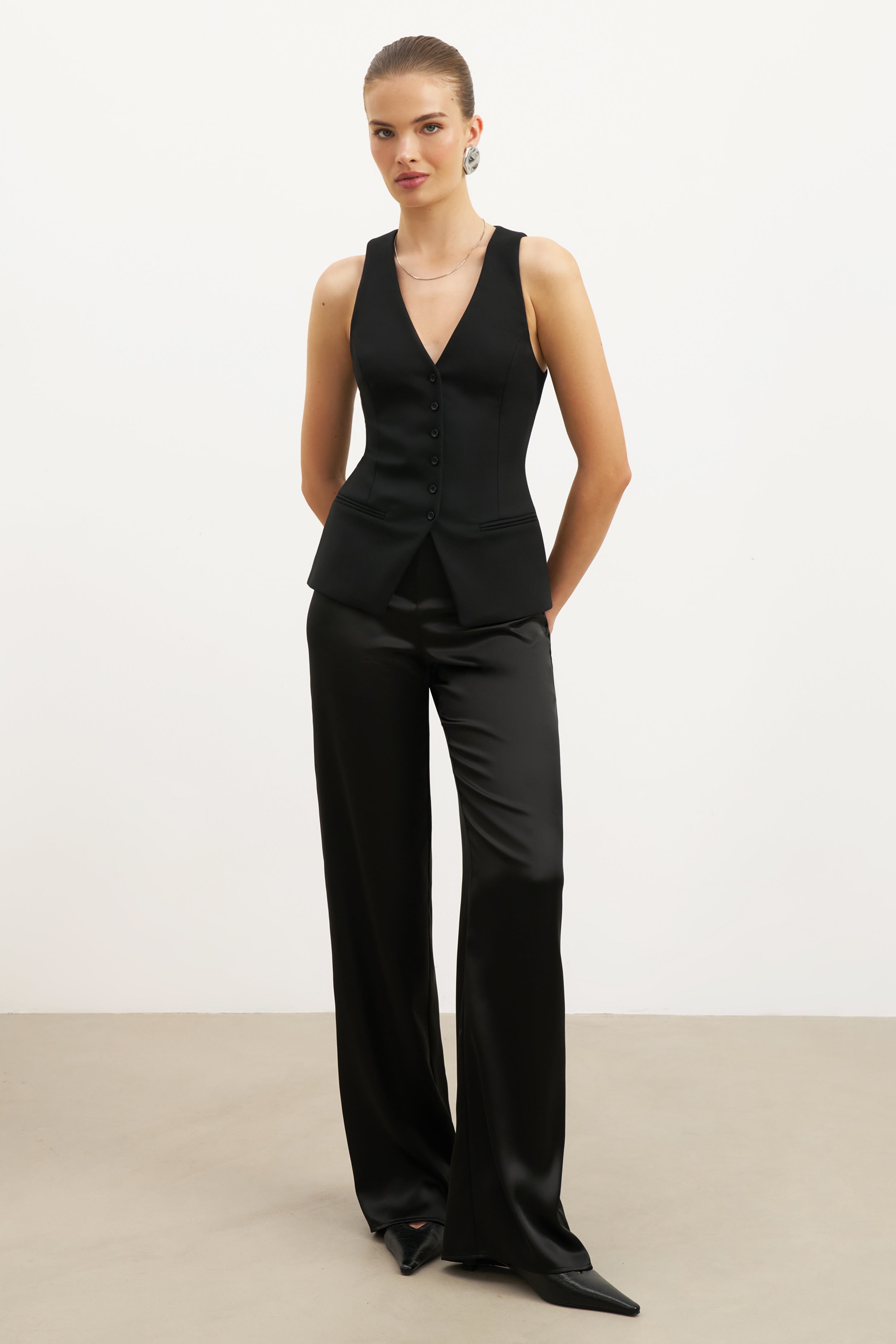 Tailored V-Neck Hourglass Waistcoat - Black
