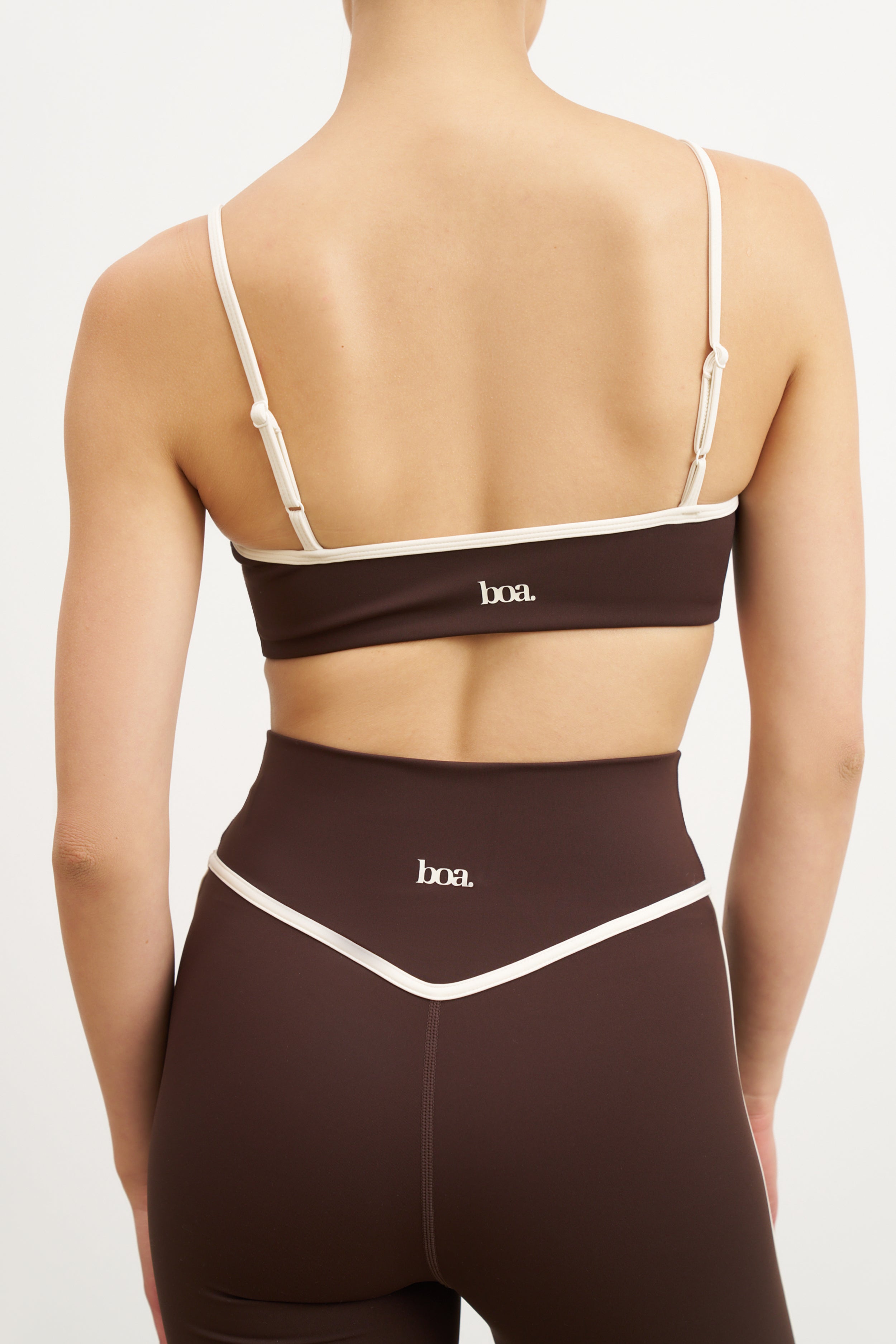 Base Contrast Trim Cami Bra - Carob/Tofu