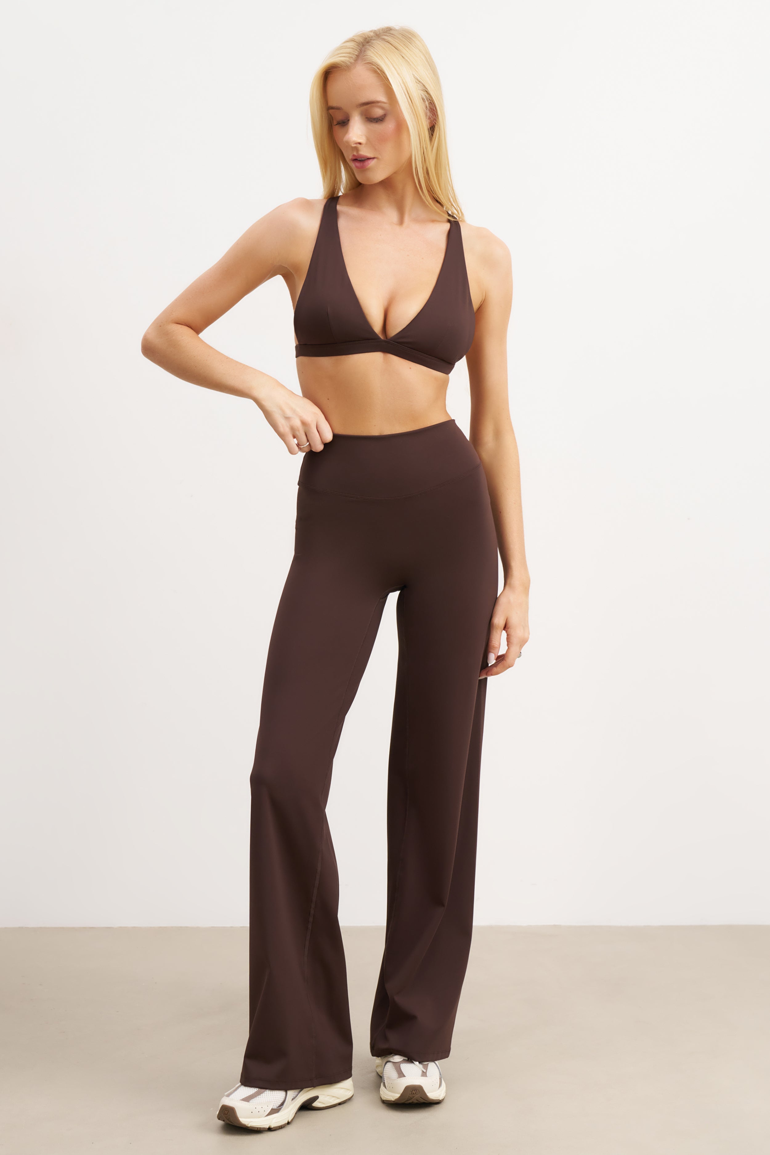 Base Sculpting Wide Leg Trousers - Carob