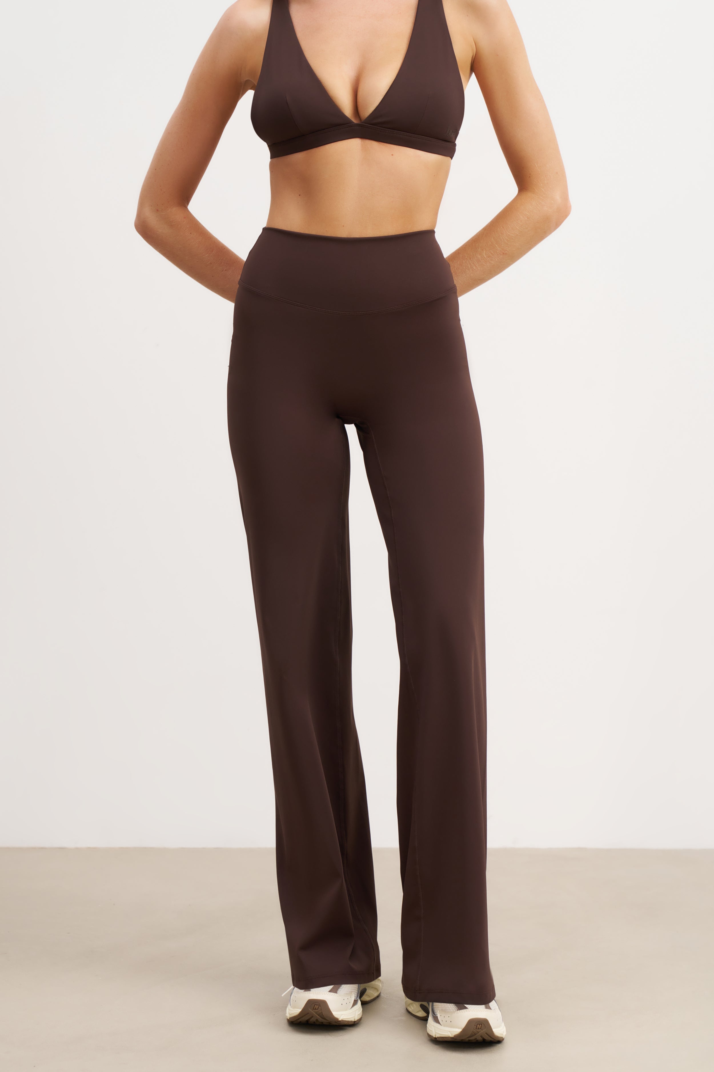 Base Sculpting Wide Leg Trousers - Carob