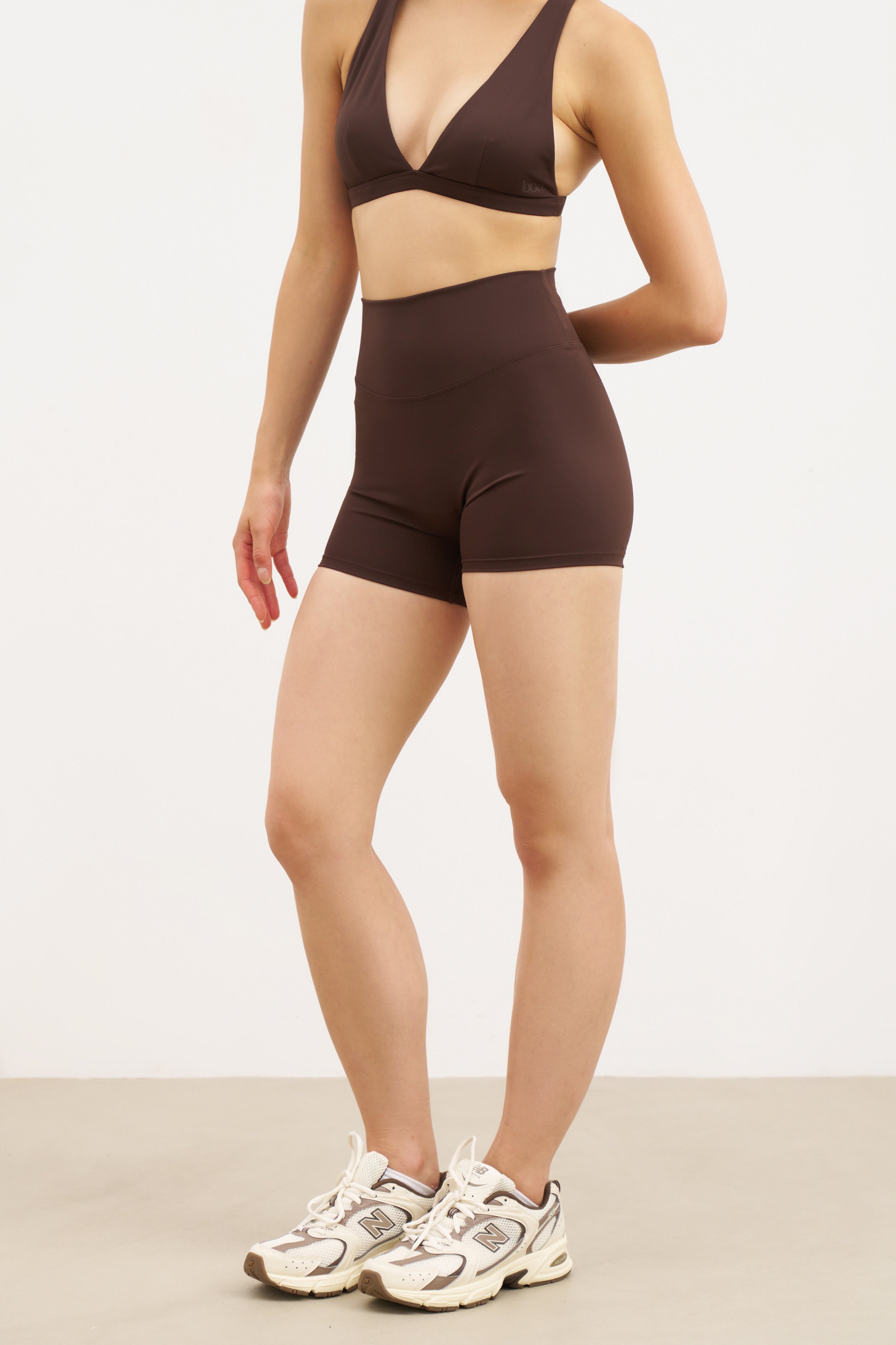Base Sculpting Shorts - Carob