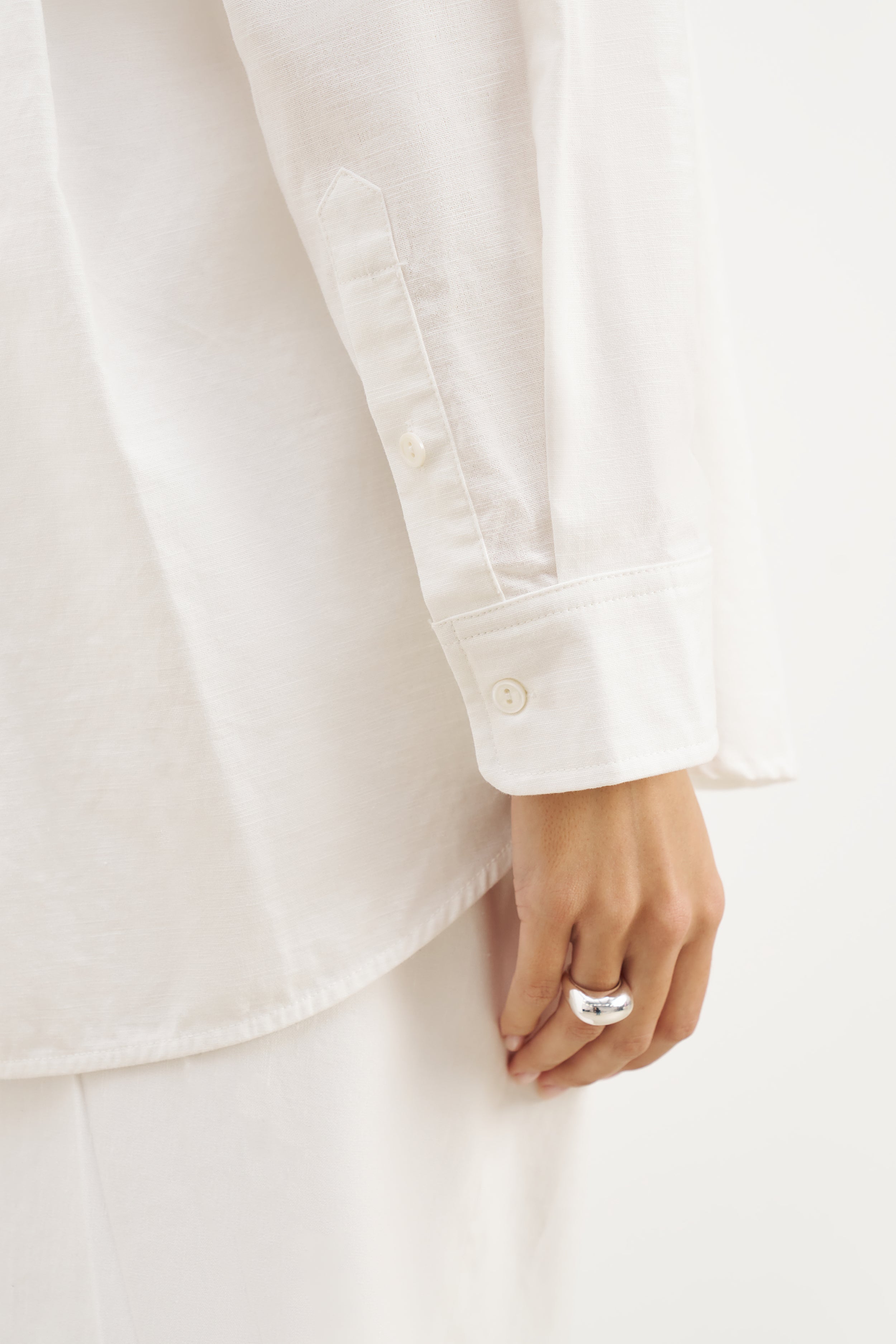 Linen Long Sleeve Boyfriend Shirt - White