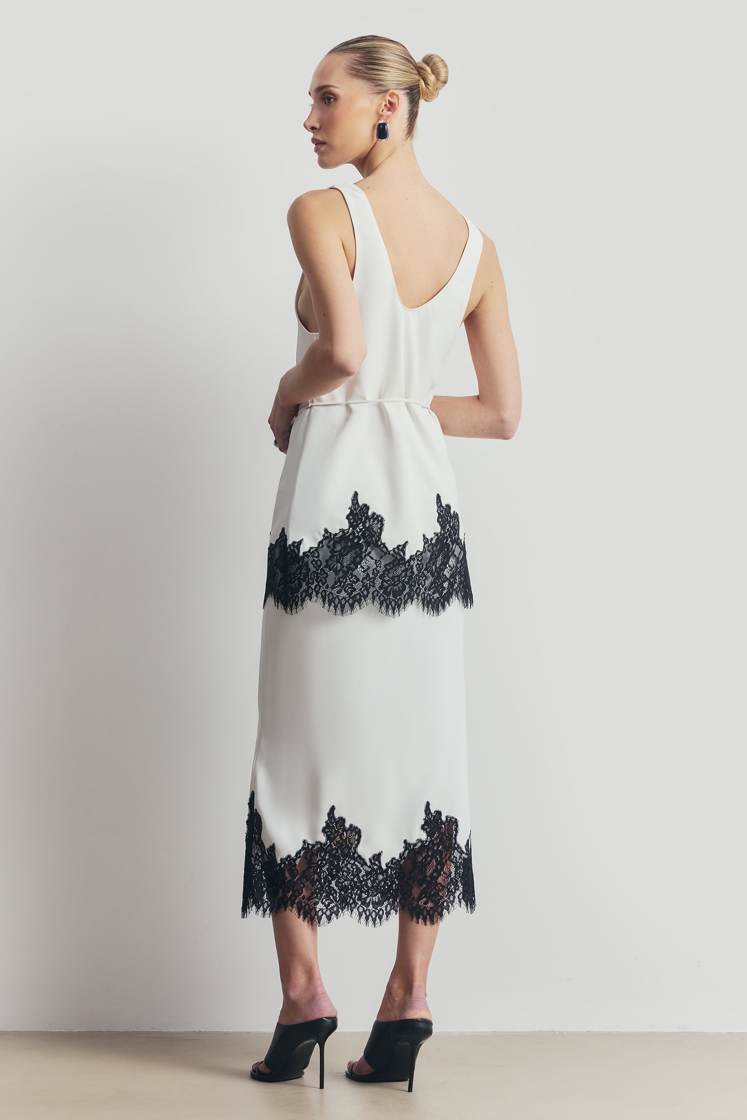 Lace Hem Column Maxi Skirt - White