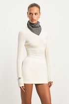 Houndstooth Triangle Scarf - Houndstooth