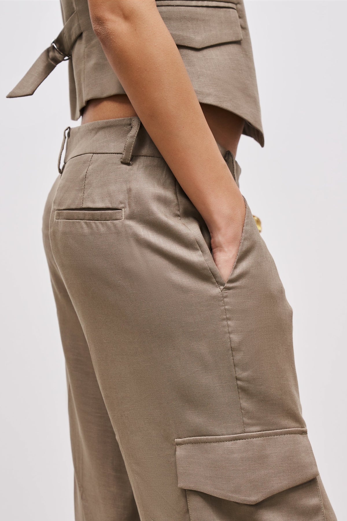 Tailored Cargo Pocket Trousers - Khaki