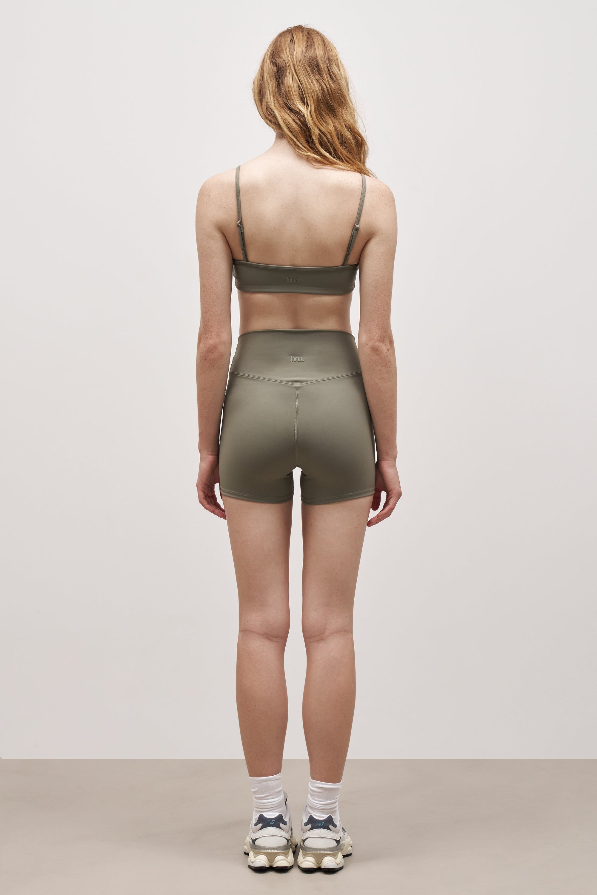 Base Sculpting Shorts - Olive