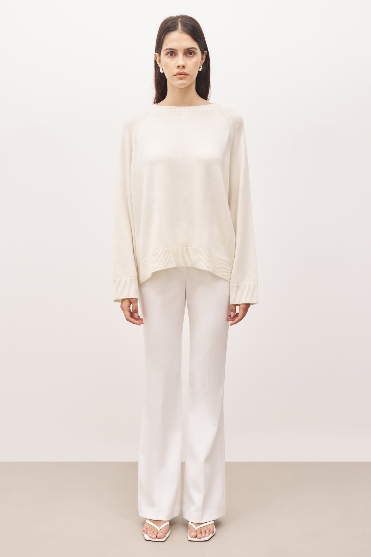 Crew Neck Cashmere Blend Jumper - Cream