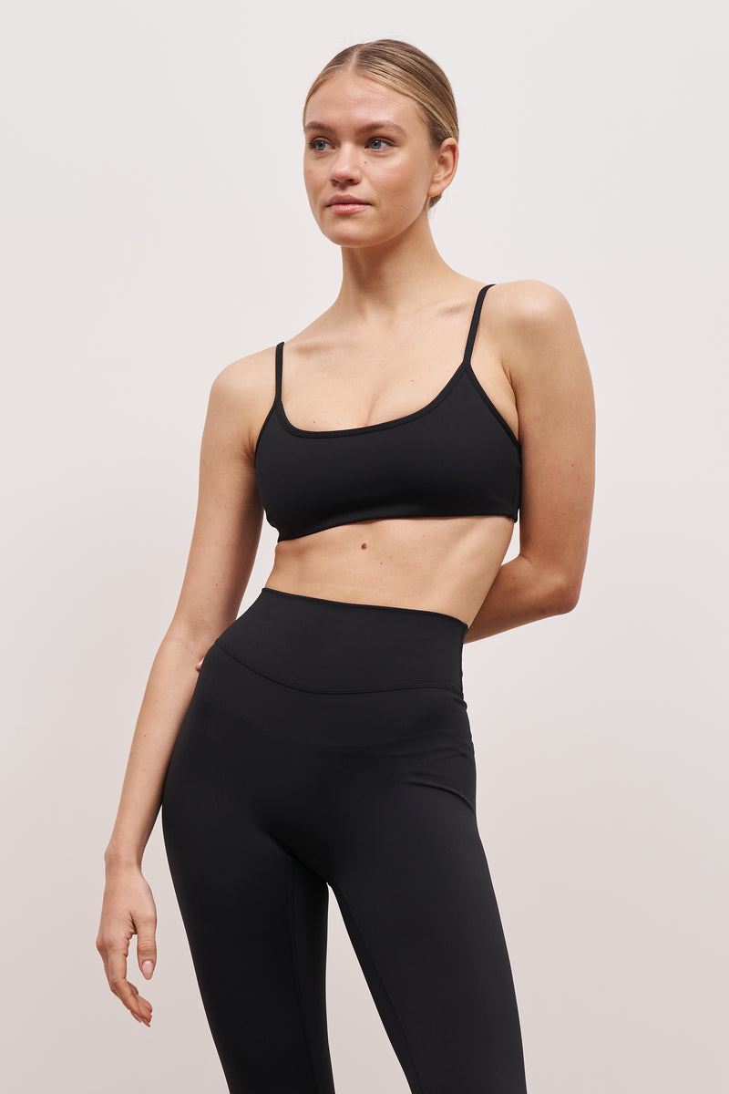 Base Sculpting Cami Bra - Black