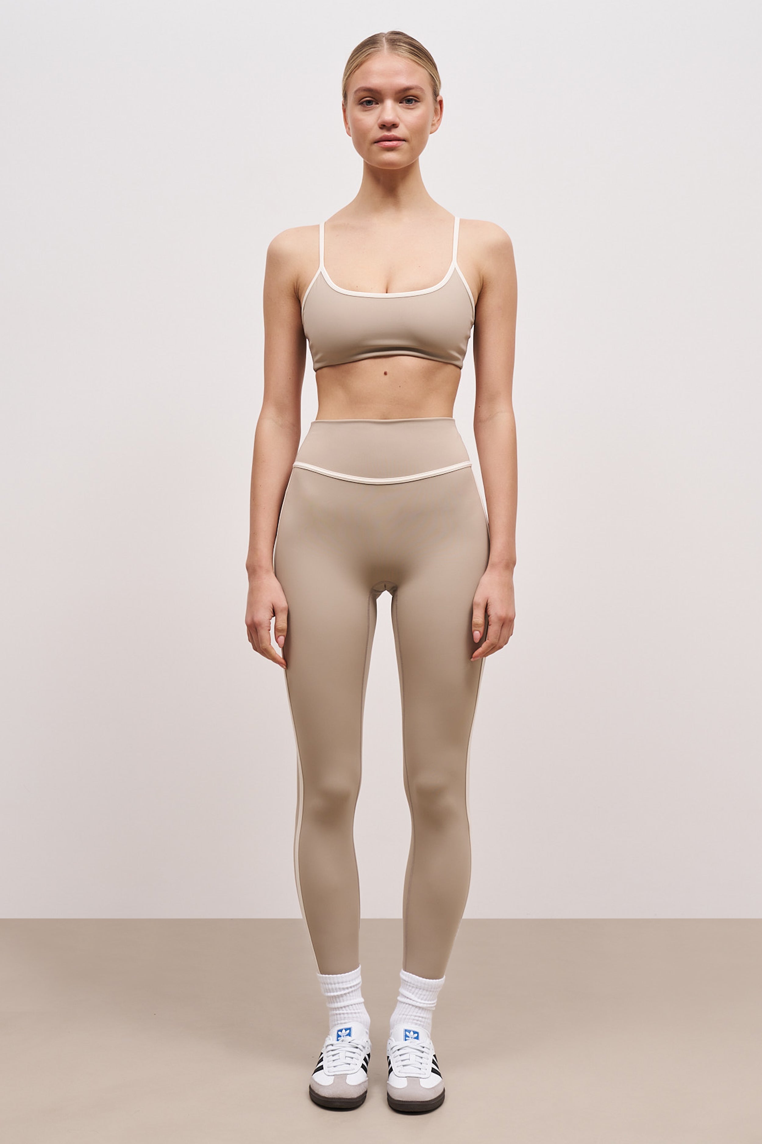 Base Contrast Trim Leggings - Taupe/Tofu