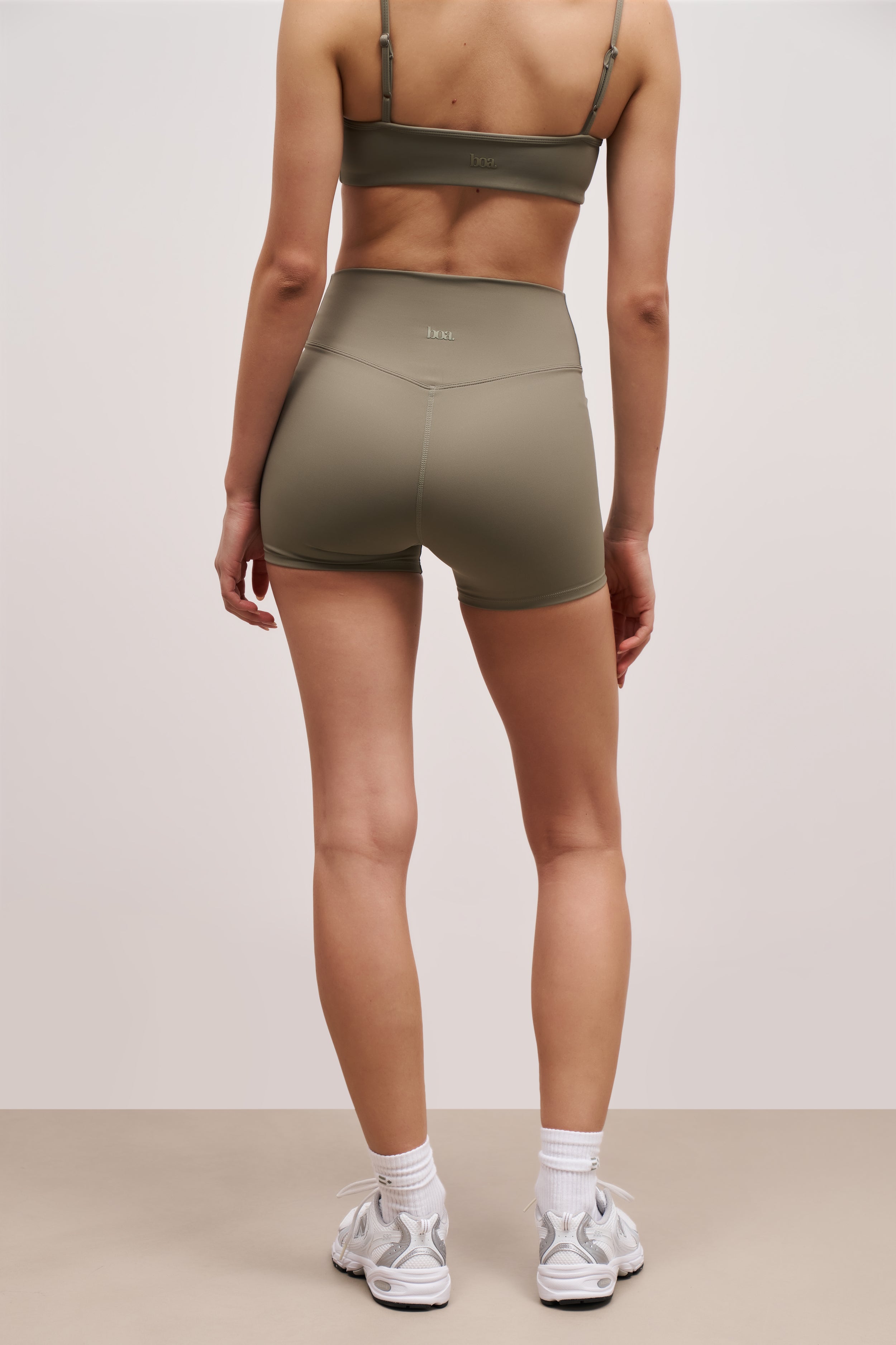 Base Sculpting Shorts - Olive