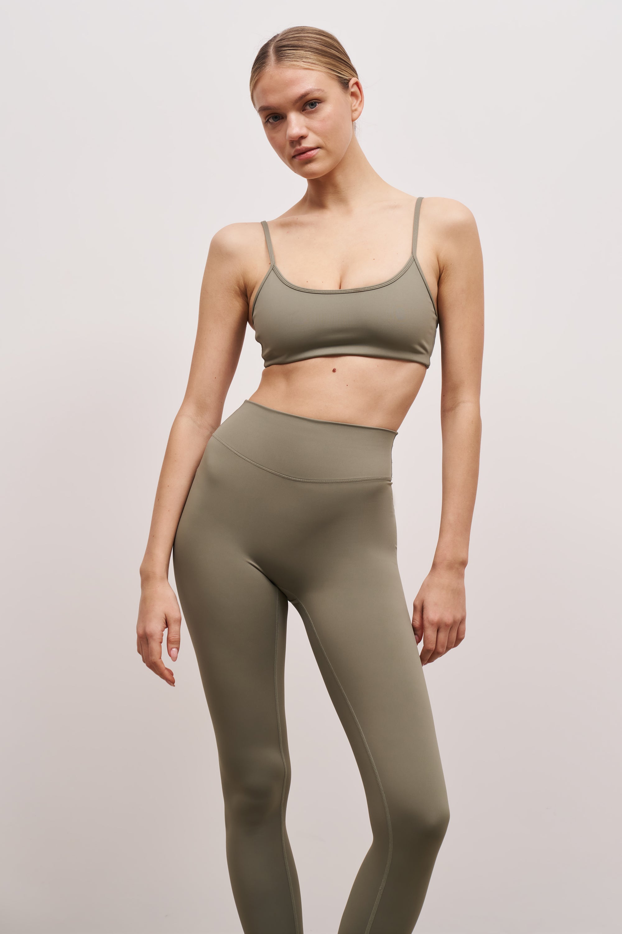 Base Sculpting Cami Bra - Olive