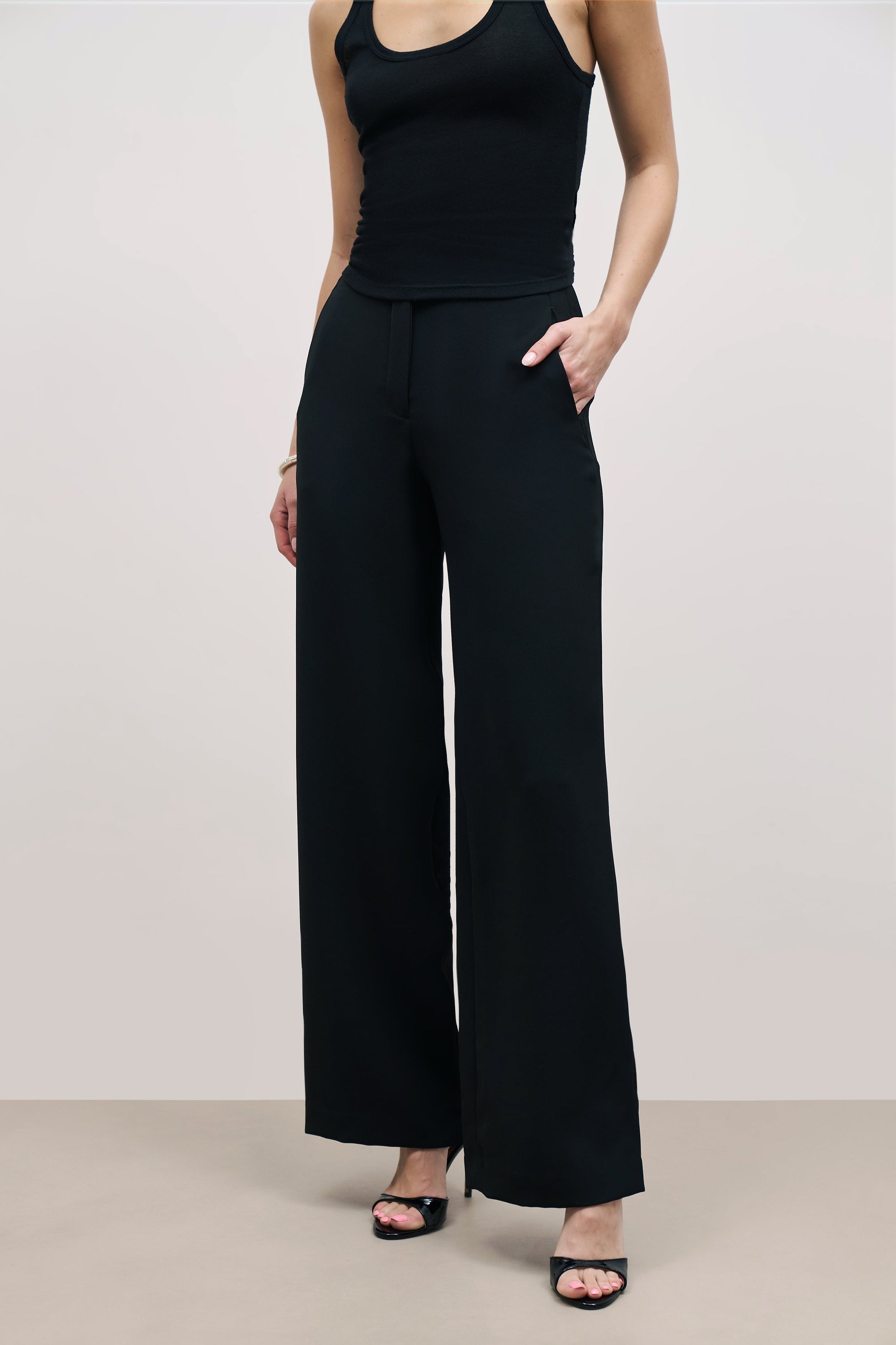 Effortless Wide Leg Trousers - Black