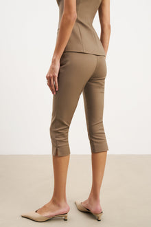 Tailored Capri Leggings - Latte