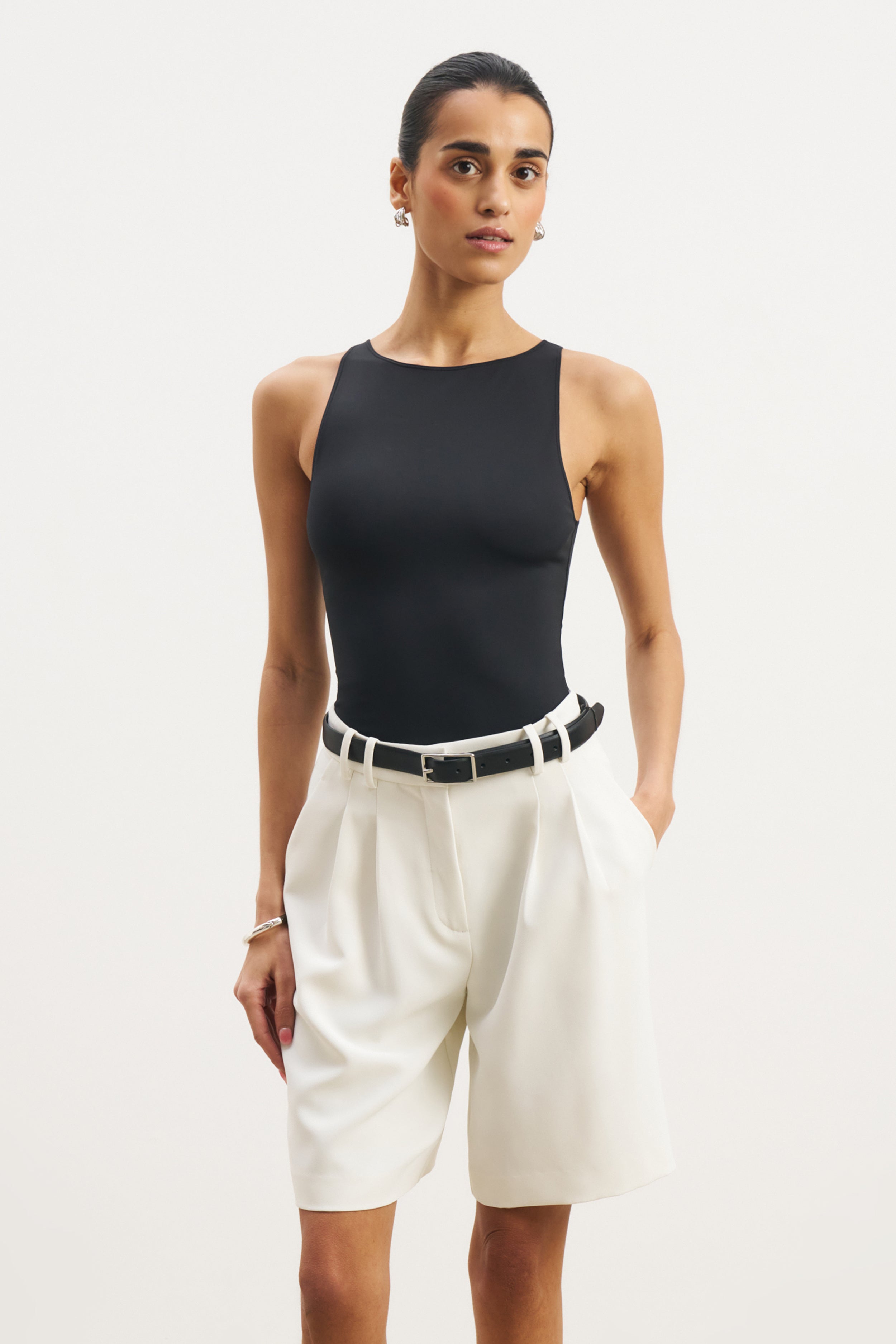 トップス boat neck tanktop Boat Neck Tank Top - Black | BOA EU