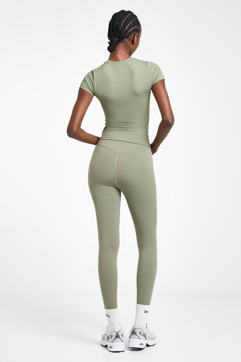 Base Sculpting Leggings - Olive