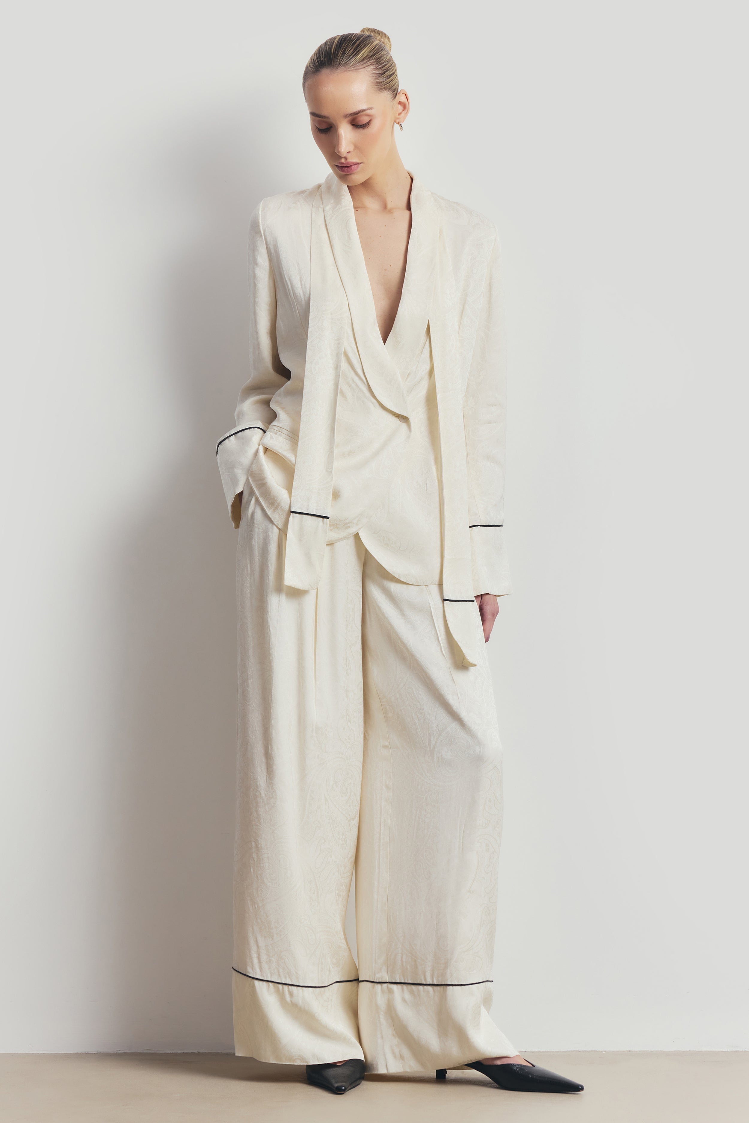 Pleated Jacquard Wide Leg Trousers - Cream