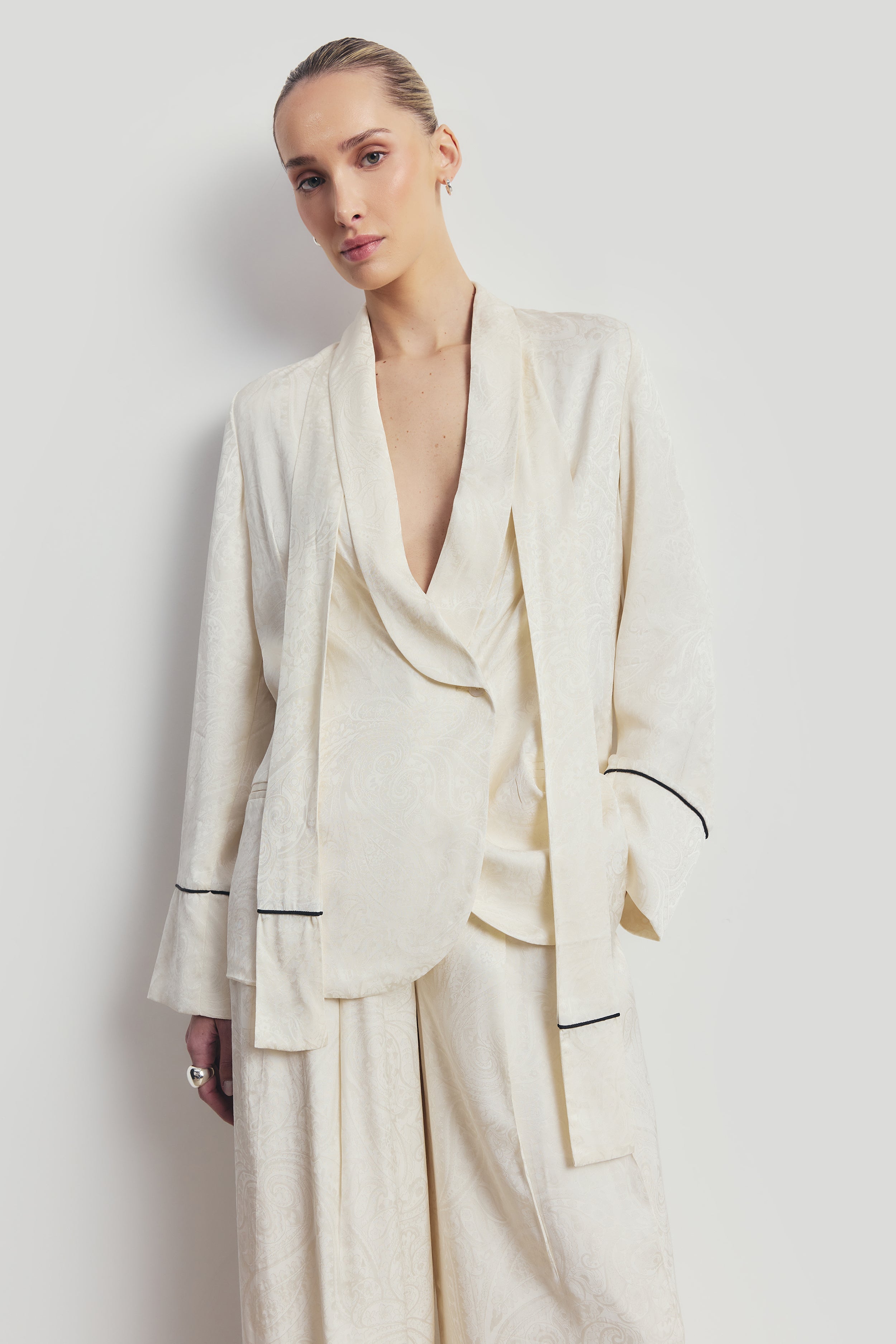 Shawl Collar Jacquard Blazer with Scarf - Cream