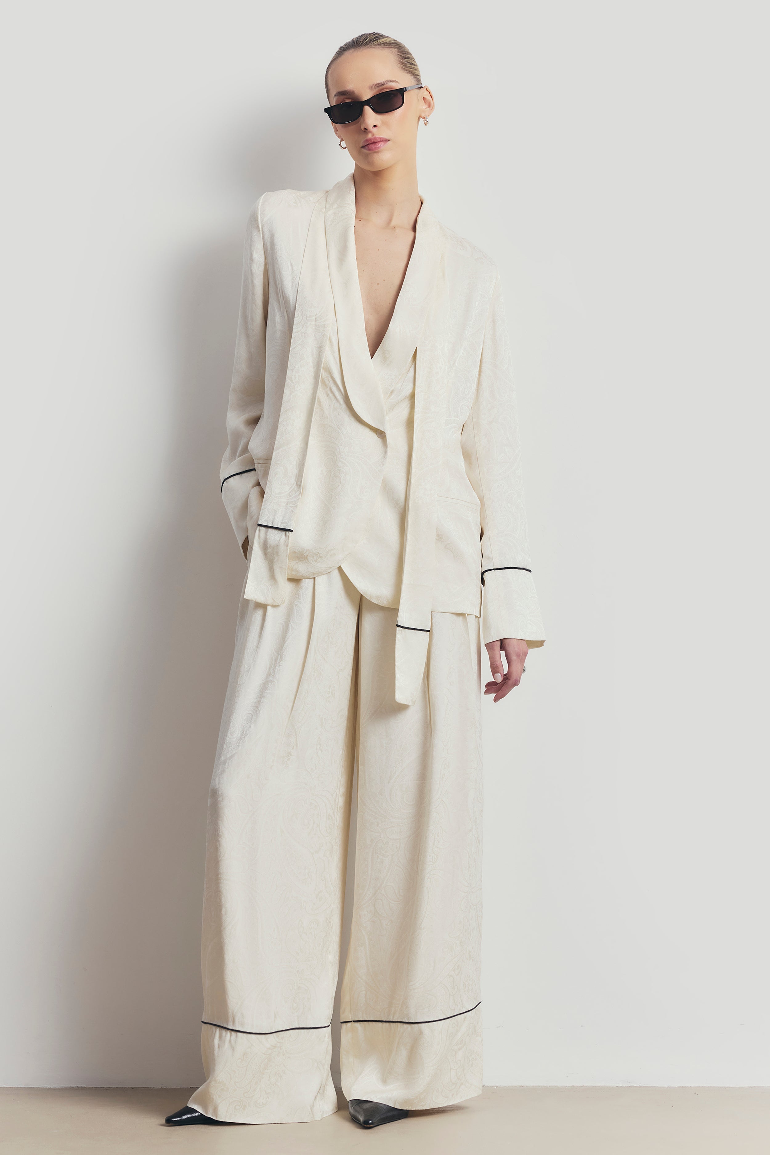 Shawl Collar Jacquard Blazer with Scarf - Cream