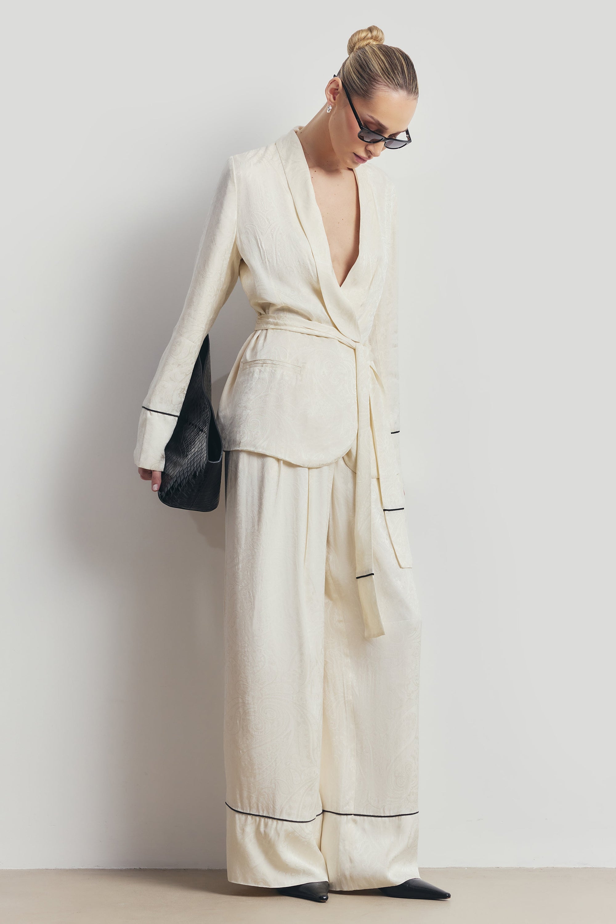 Shawl Collar Jacquard Blazer with Scarf - Cream