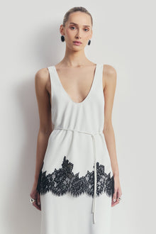 Lace Hem Scoop Neck Longline Top - White