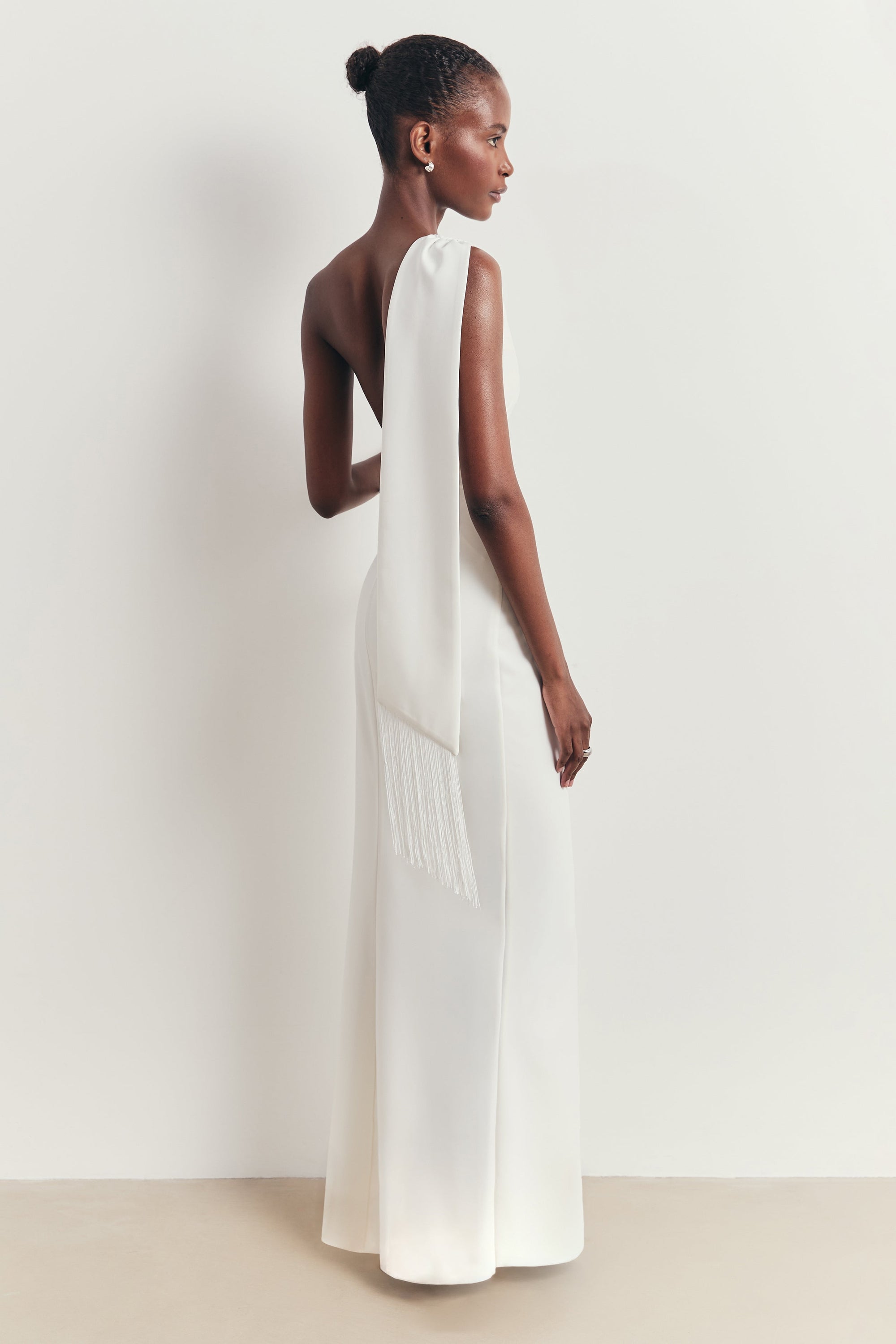 Asymmetric Scarf Gown With Fringing - White