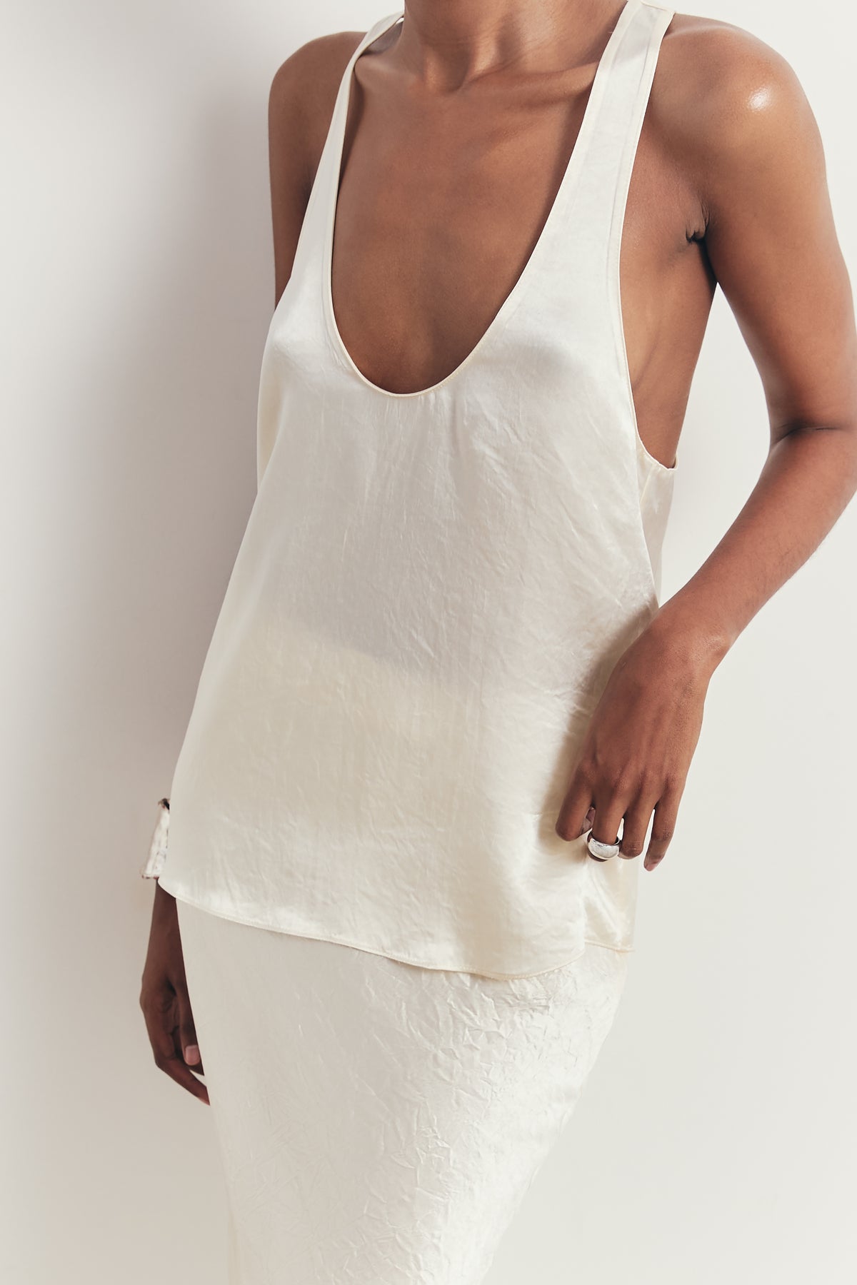 Crushed Satin Plunge U Neck Tank Top - Champagne