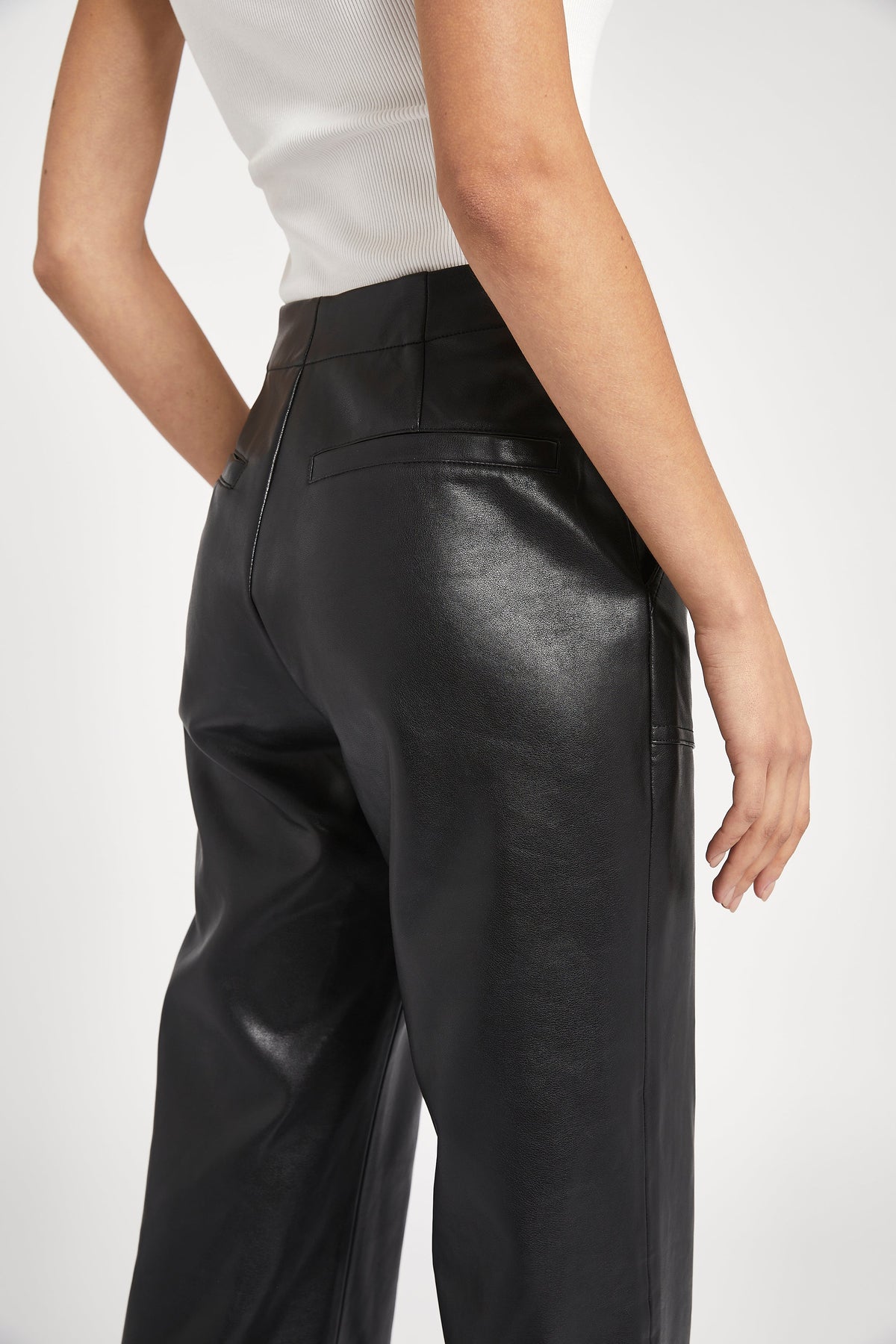 Leather Pocket Detail Trousers - Black