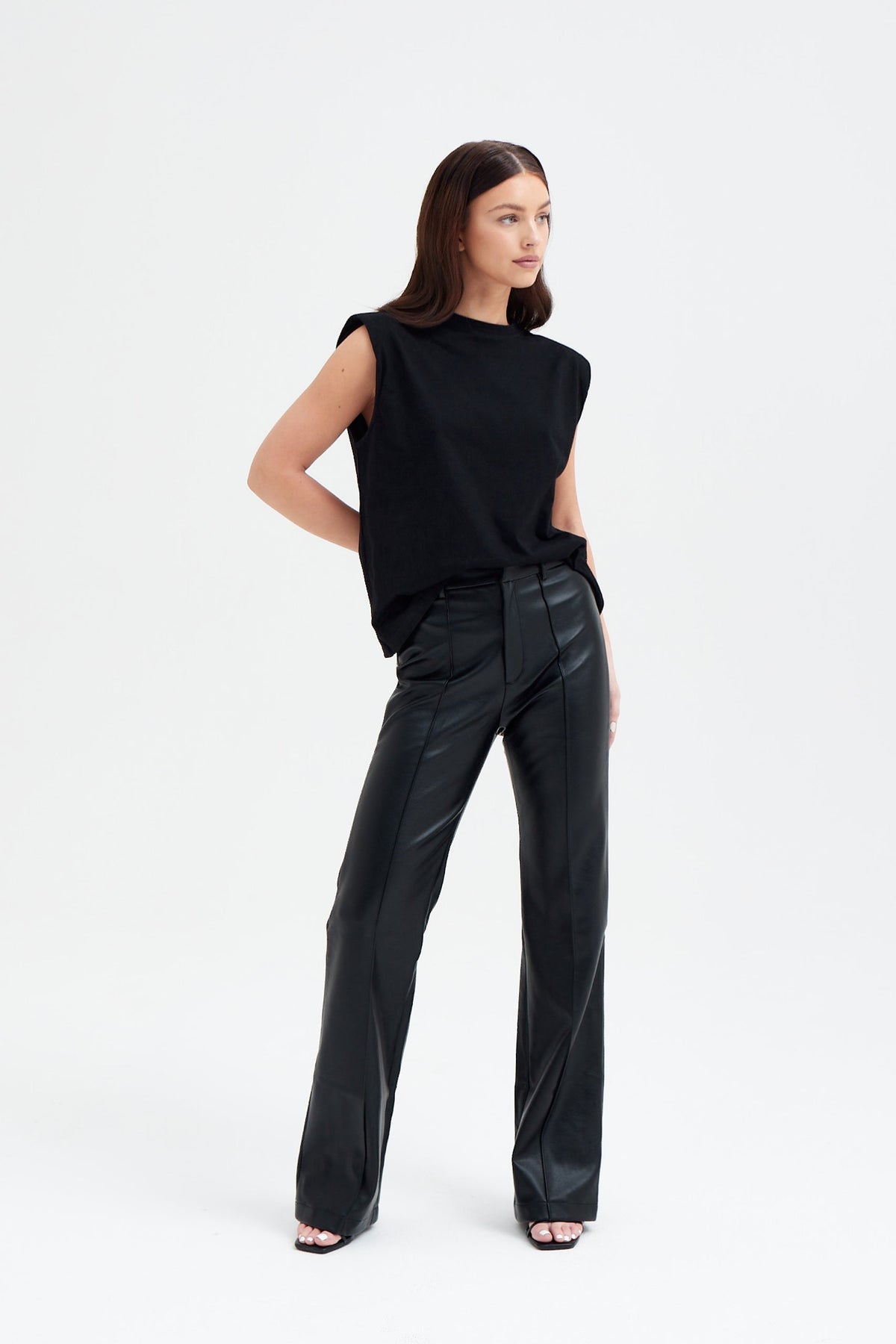 Slouchy Shoulder Pad Tee - Black